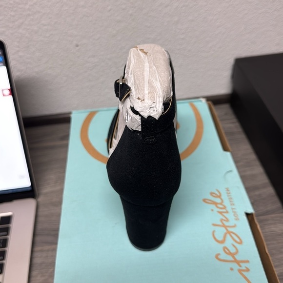 LifeStride Black Strappy Heels - Picture 6 of 7